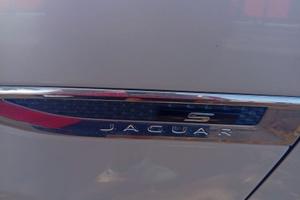 E Pace Jaguar 180 cv