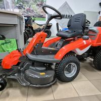 Trattorino Husqvarna R 214 T con piatto 103