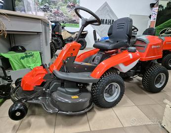 Trattorino Husqvarna R 214 T con piatto 103