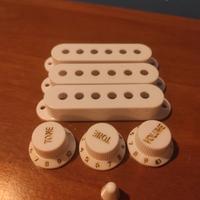 Set coperture pick up manopole chitarra