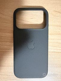 Cover apple Tech Woven nera iphone 17 pro