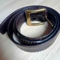 Cintura in coccodrillo marrone