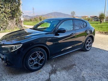 alfa romeo Stelvio super 2.2 190 CV 2021