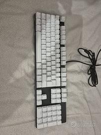 Tastiera Glorious con jade switch