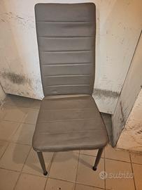 Sedie per cucina/salotto.