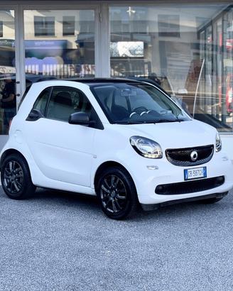 Smart ForTwo 1.0 Benzina 71CV E6 Neo - 2016