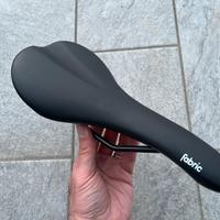 Sella bici Fabric Shallow 142mm