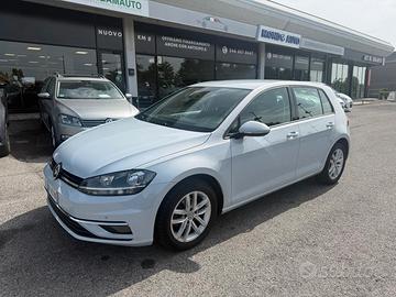 Volkswagen Golf 1.0 TSI 110 CV DSG 5p. Business Bl