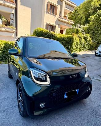 Smart ForTwo Prime edizione Racing Green con JBL
