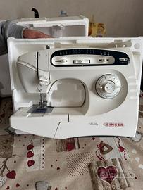 Macchina da cucire Singer Bella