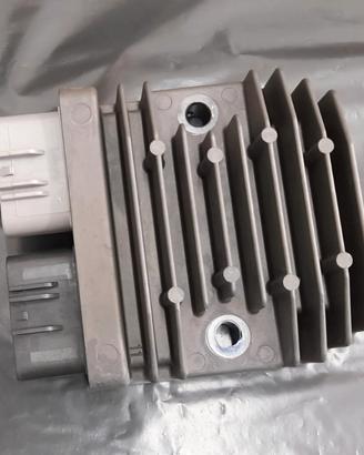 Raddrizzatore regolatore di tensione yamaha