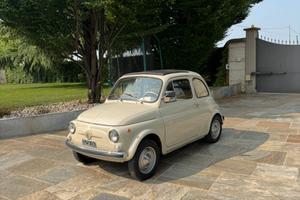 Fiat 500 F prima serie 1965 8 bulloni