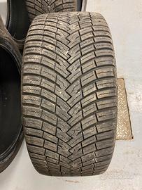 Gomme Pirelli 4 stagioni 235/35 19