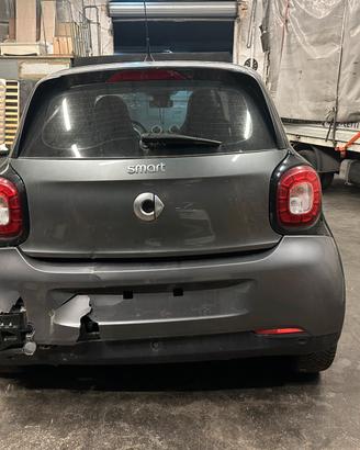 Ricambi smart forfour