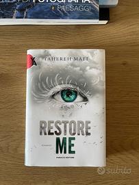 Libro Restore Me - Nuovo, copertina rigida