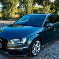 AUDI A3 1.6 TDI 110 CV S TRONIC S LINE EDITION
