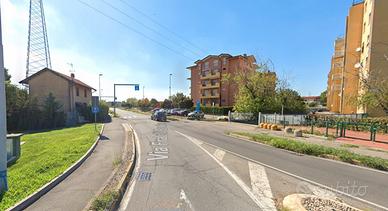 Bilocale a Muggio con posto auto