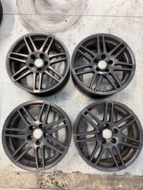 4 cerchi usati 17 pollici made in italy 332 Audi A