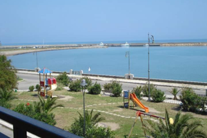 CARIATI difronte al mare