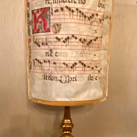 Candeliere antico montano a lampada.