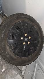 cerchioni e pneumatici Peugeot 208