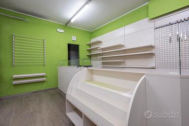arredamento negozio