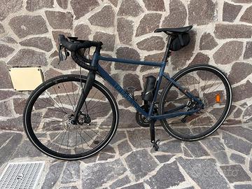 Bici gravel TRIBAN RC520