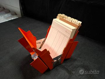 Schedario vintage dare avere