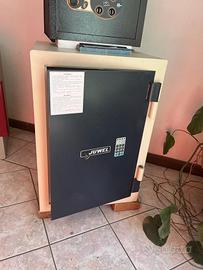 cassaforte Juwel a mobile a chiusura elettronica
