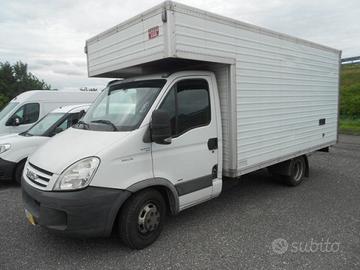 IVECO DAILY 35S13