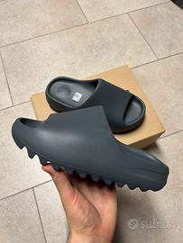 Adidas yeezy slide black slate grey 38/39/40.5