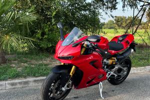 DUCATI Panigale V2s