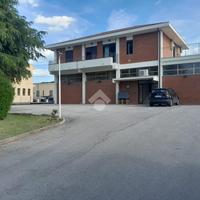 CAPANNONE A CORIANO
