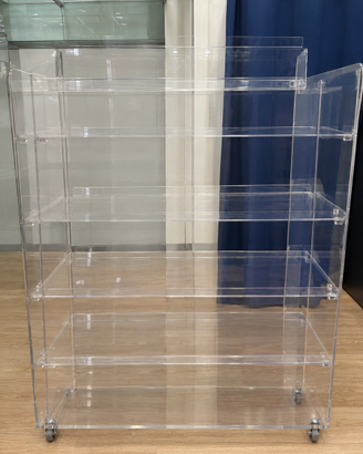Gondole in plexiglas- arredamento Parafarmacia