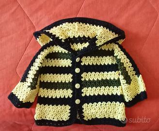 Cardigan con cappuccio
