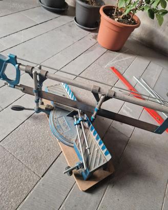 Sega tagliacornici manuale
