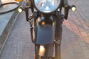 Moto Royal Enfield Hymalaia 