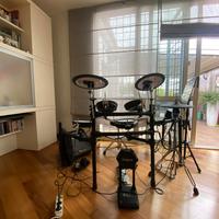 Batteria elettrica Roland VDrum + Amplificatore