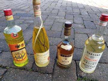 Bottiglie e Mignon liquore da collezione