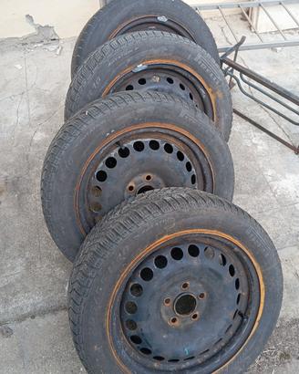 gomme e cerchi 205/55/16