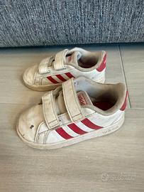 Scarpe Adidas bambina taglia 25