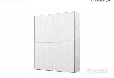 Armadi ad due ante ed soggiorno moderno