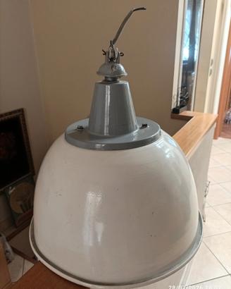 LAMPADA MODERNARIATO 