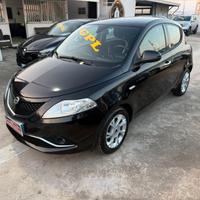 Lancia Ypsilon 1.2 69 CV 5 porte GPL Ecochic Silve
