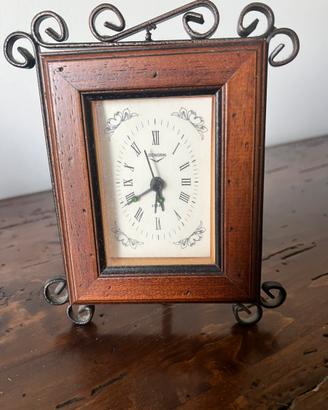Orologio da tavolo in legno e ferro battuto