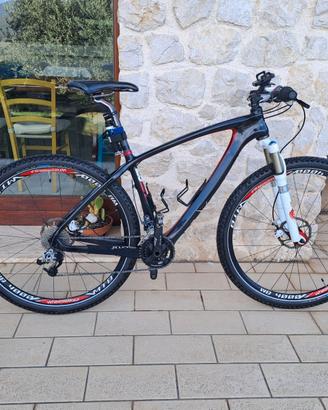 Mountain Bike 29" ON-ONE Taglia M/L – Perfetta