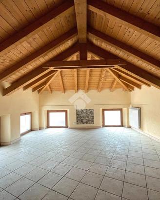 3 LOCALI A POGNO