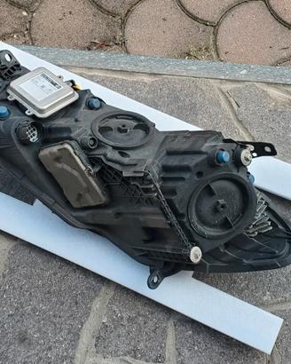 Faro proiettori Led e xeno dx Jaguar xe 2014/2019