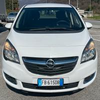Opel meriva 2015 1.4 benzina 100 cv neopatentato