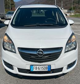 Opel meriva 2015 1.4 benzina 100 cv neopatentato